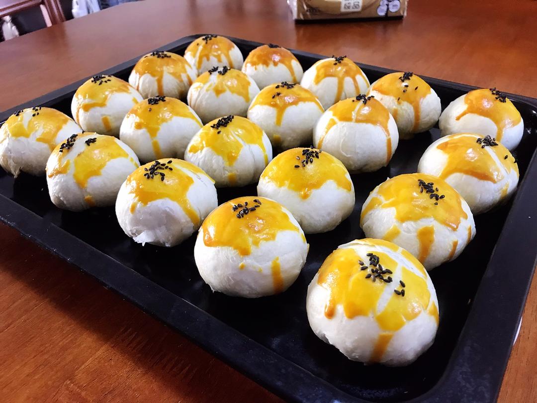 蛋黄酥，手工蛋黄酥