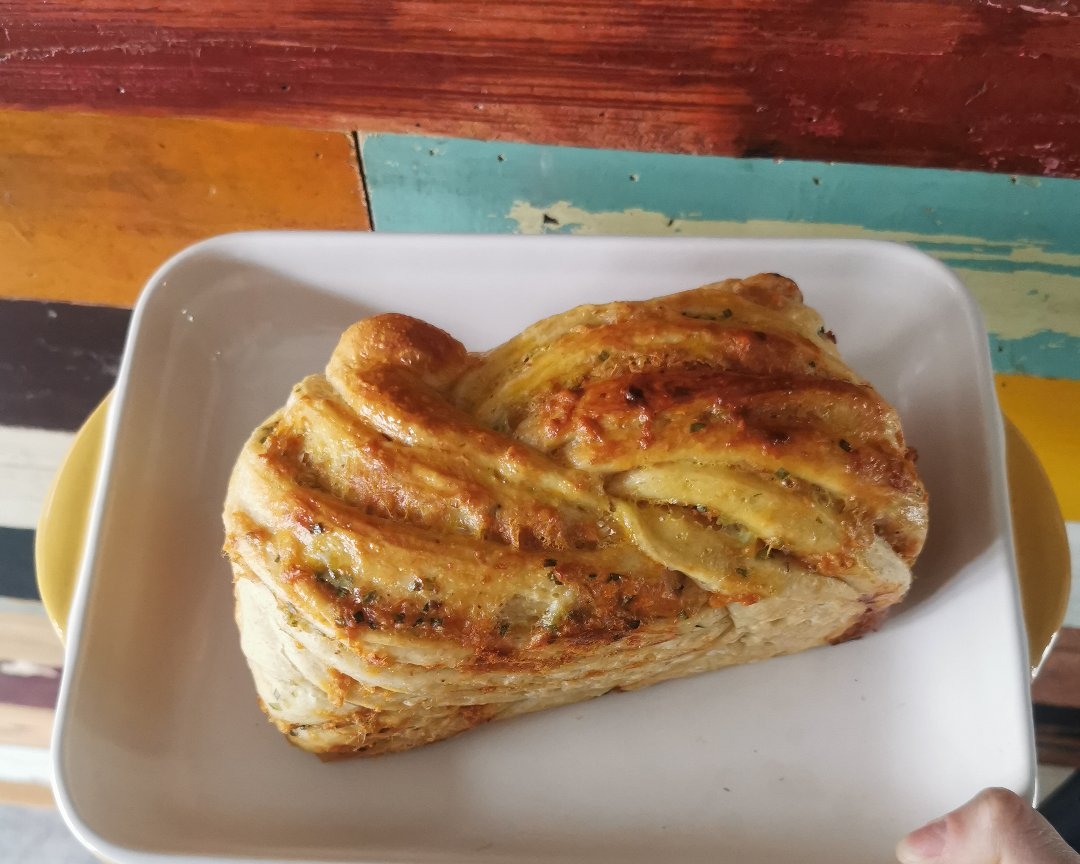 香葱肉松吐司面包的做法