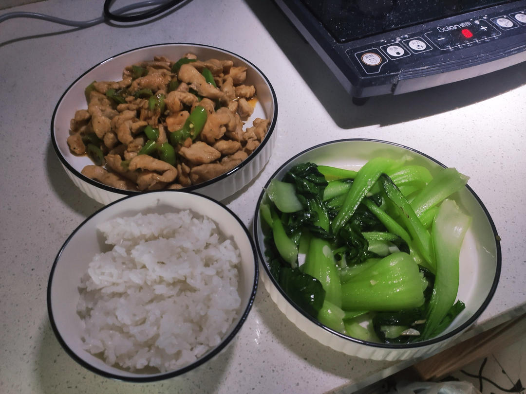 嫩滑不柴——辣椒炒鸡胸肉