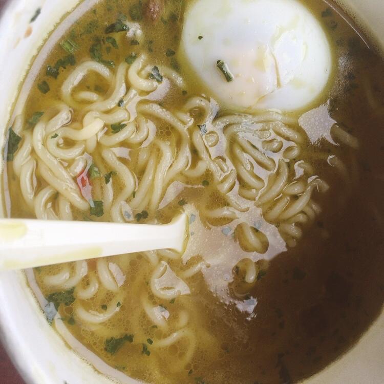 电影《喜欢你》金城武的完美泡面