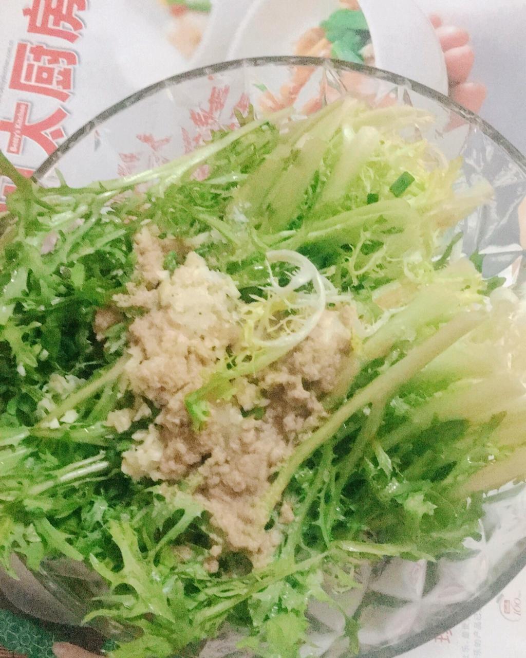 凉拌苦菊