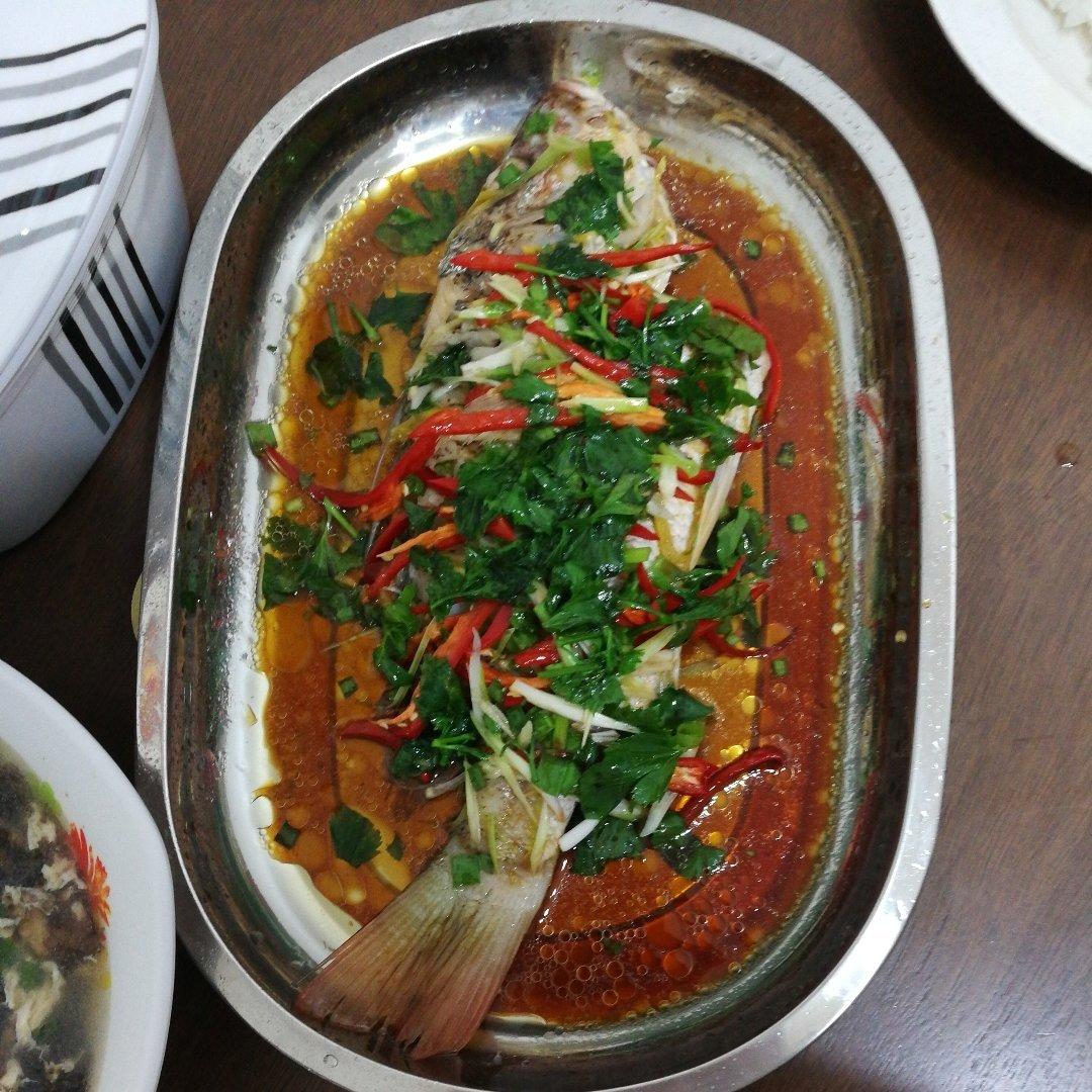 清蒸鲈鱼