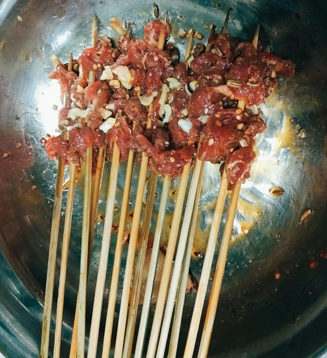 自制串串香（牛肉串，鸡肉串，猪肉串）