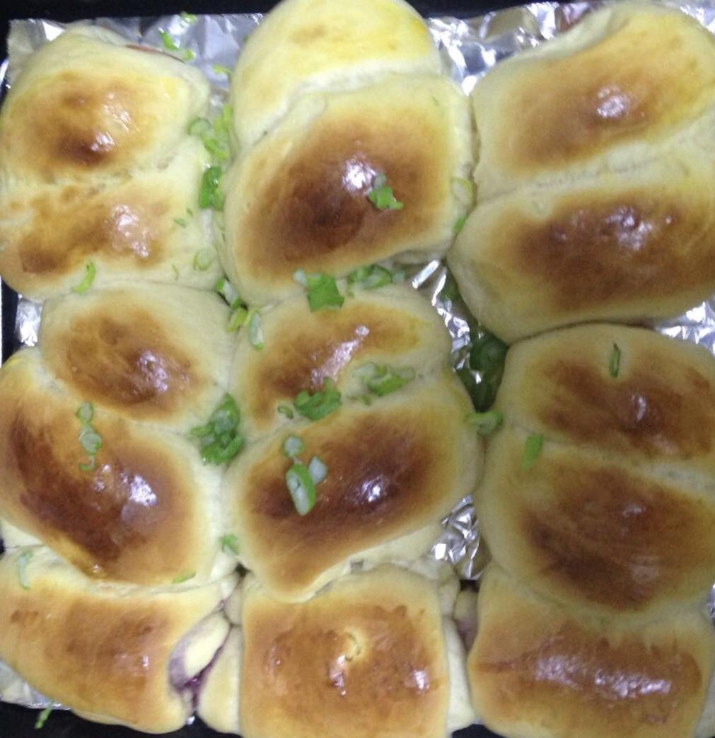 台式香肠面包卷