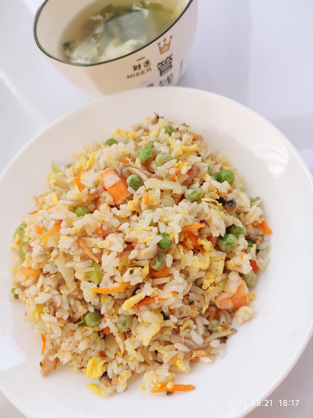 淮扬菜～正宗扬州炒饭