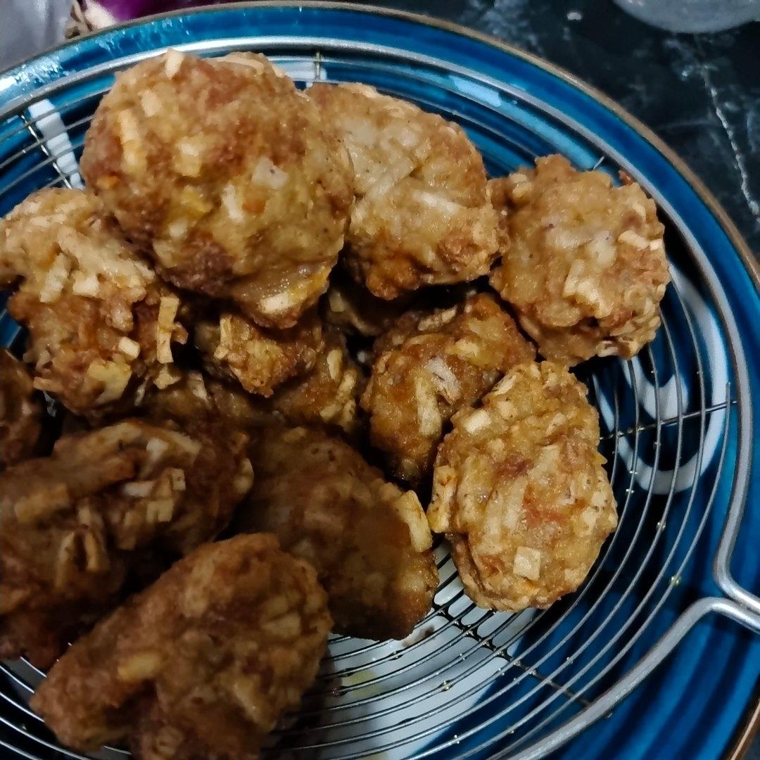 香炸芋头肉丸