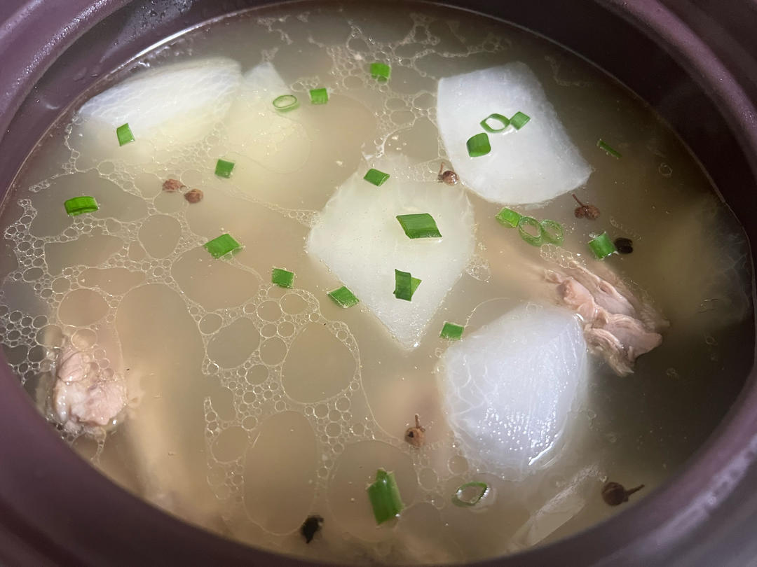 白萝卜鸭汤