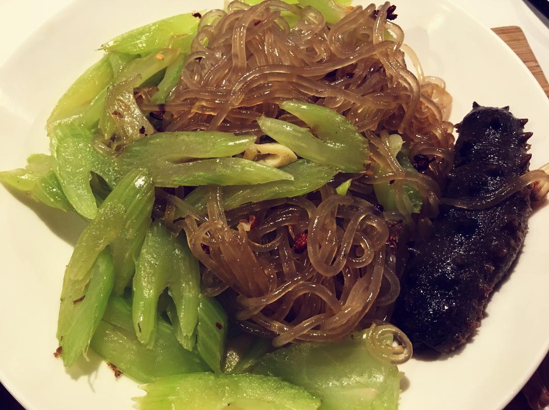 香芹炒粉丝