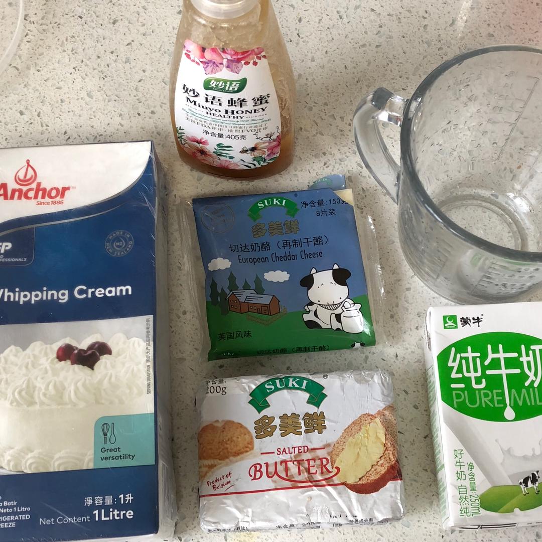 纯奶手撕吐司的做法 步骤1