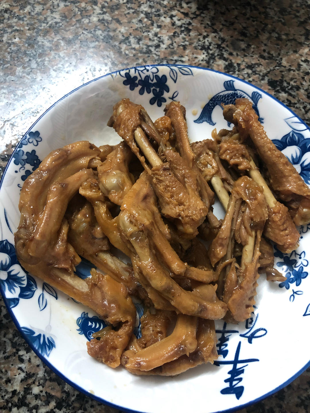 干锅鸭翅鸭掌·一次惊艳全场