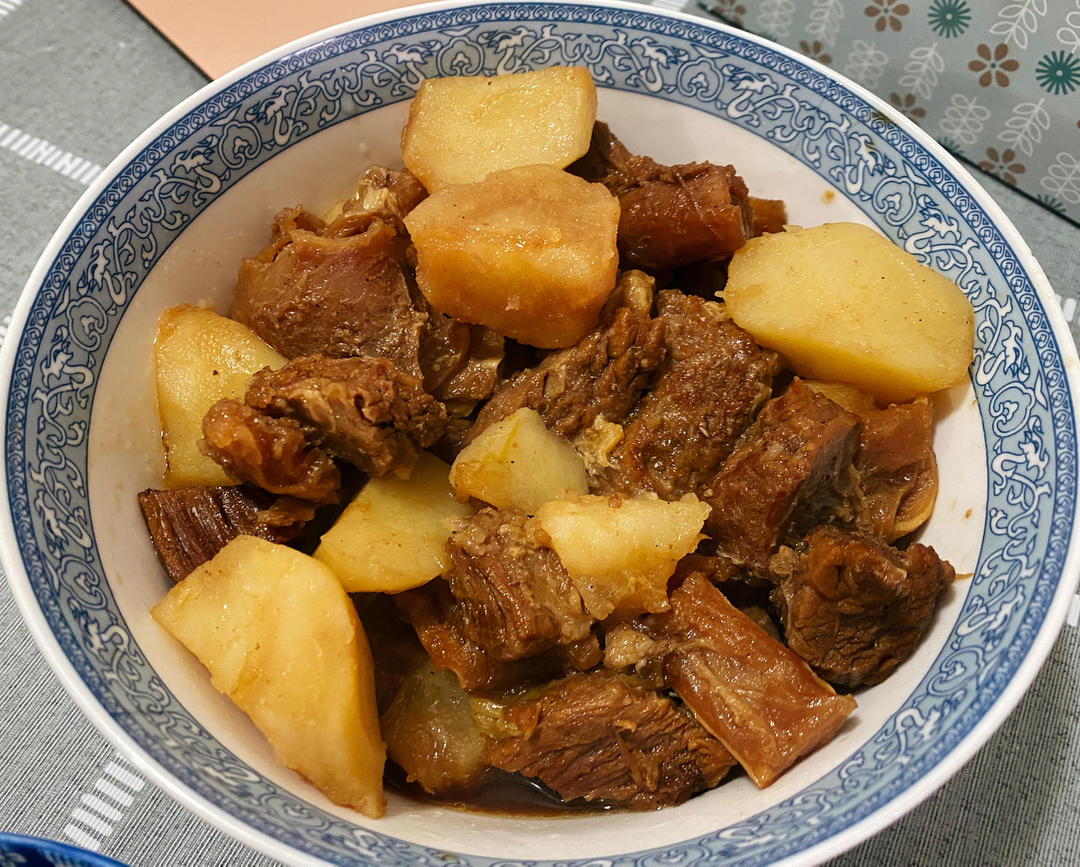 堂妈的土豆炖牛腩