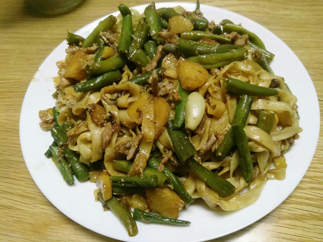 芸豆焖面（附万能的腌肉不老的办法）