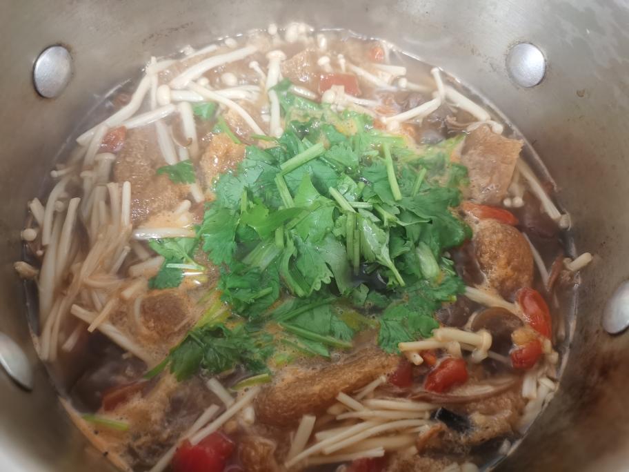 竹荪菌菇汤（素）