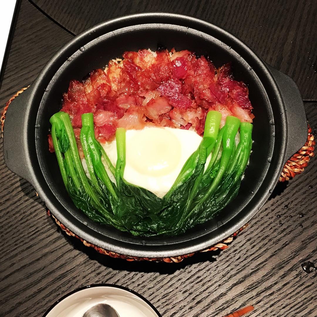 香肠煲仔饭