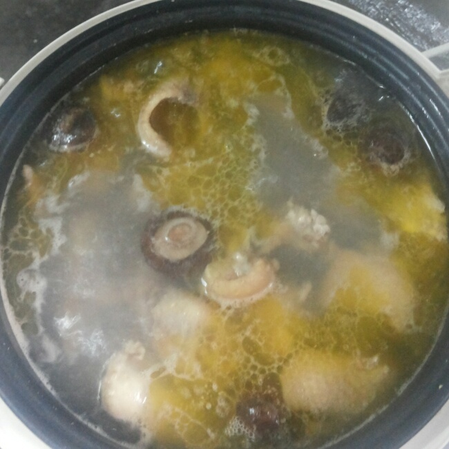 香菇鸡汤