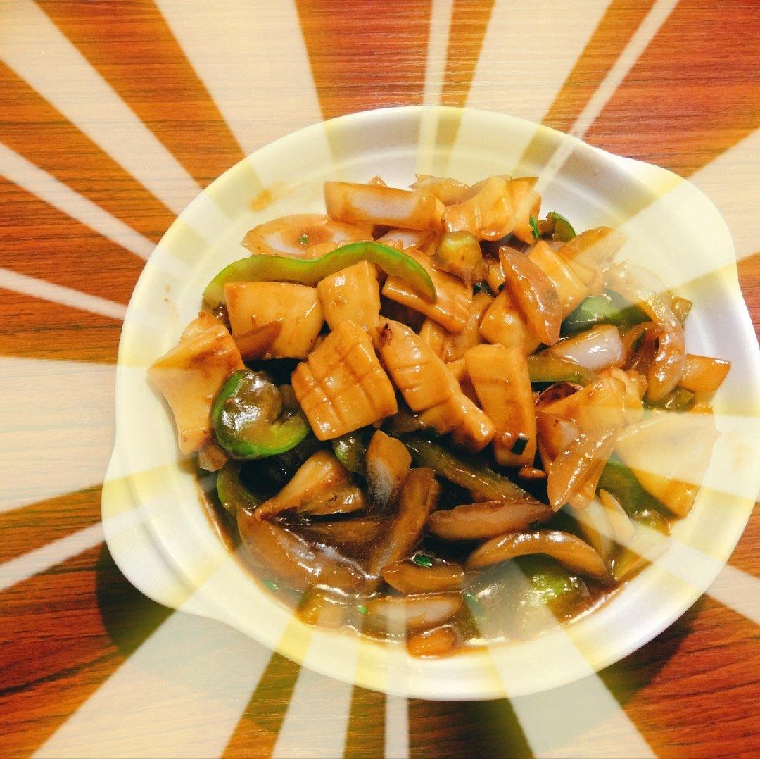 洋葱酱爆鱿鱼须