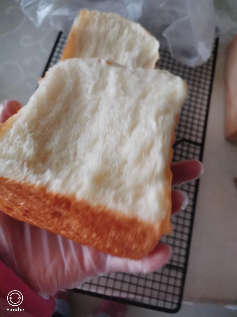 烫种鲜奶吐司