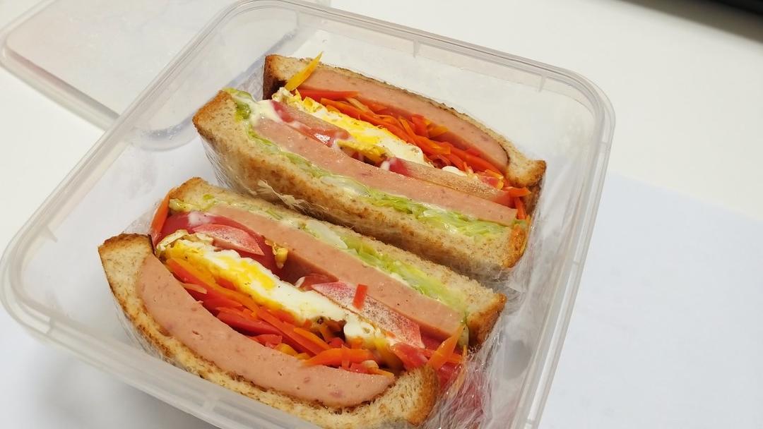 随意任性发挥的早餐三明治