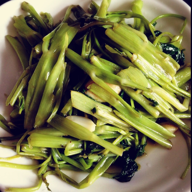 清炒空心菜