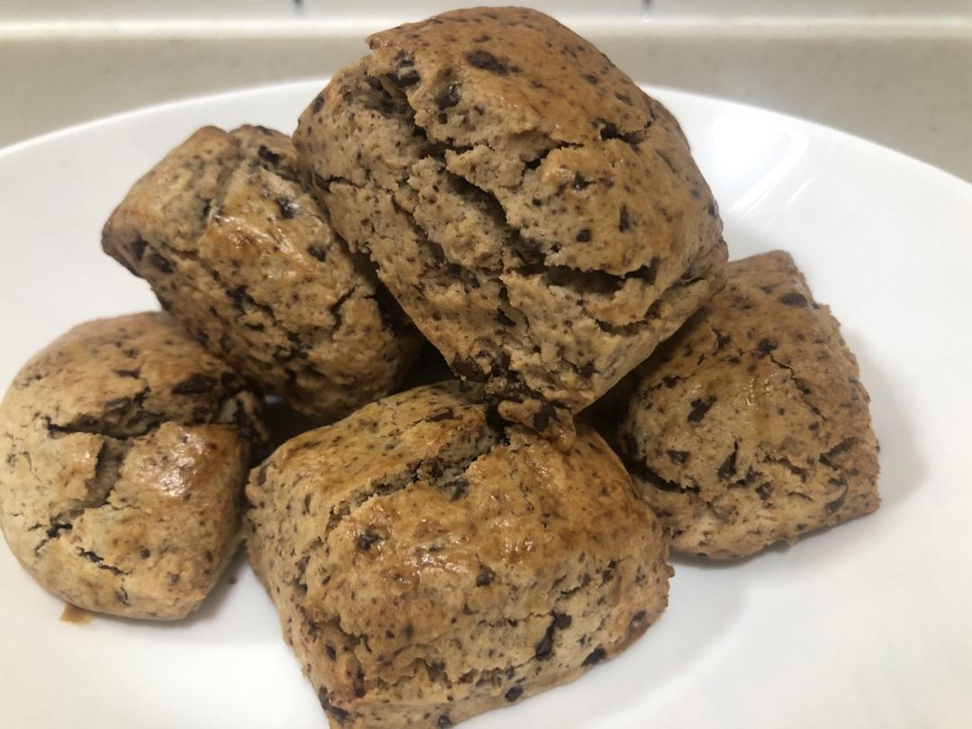 巧克力司康（只用一个搅拌机完成所有混合）