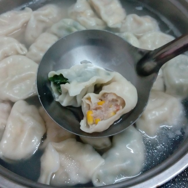 瘦肉玉米饺子