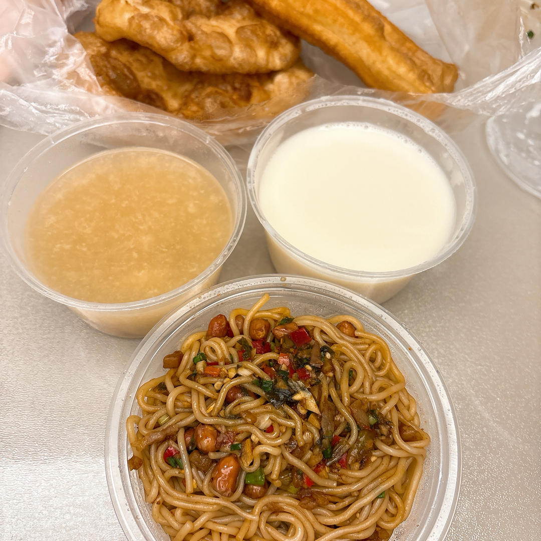 早餐•2026年3月16日