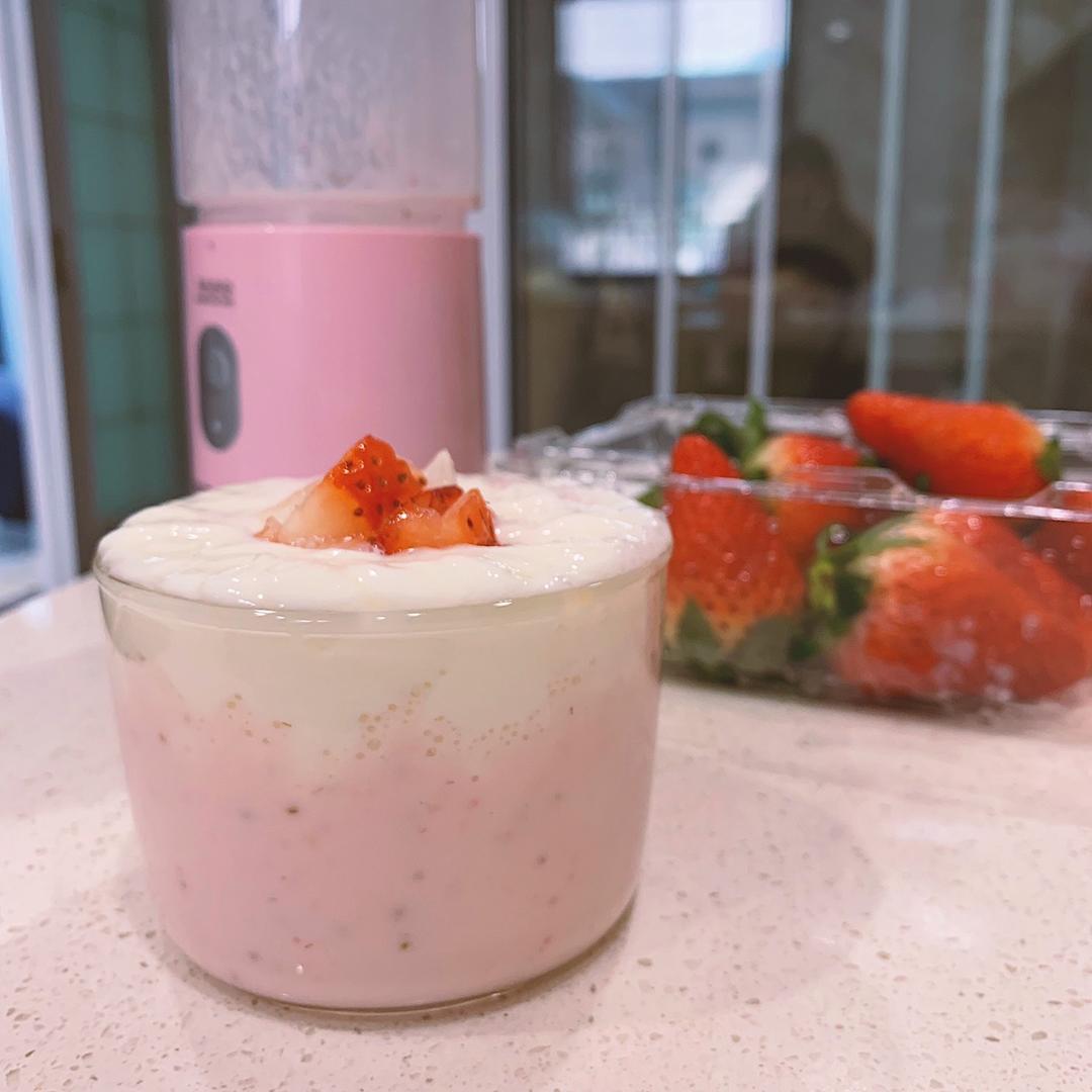 草莓🍓酸奶昔