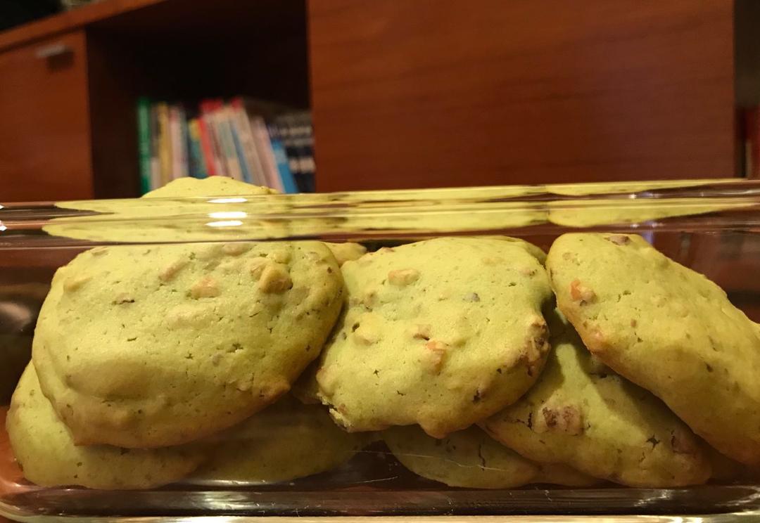 小白零失败做当红饼干：抹茶核桃饼干