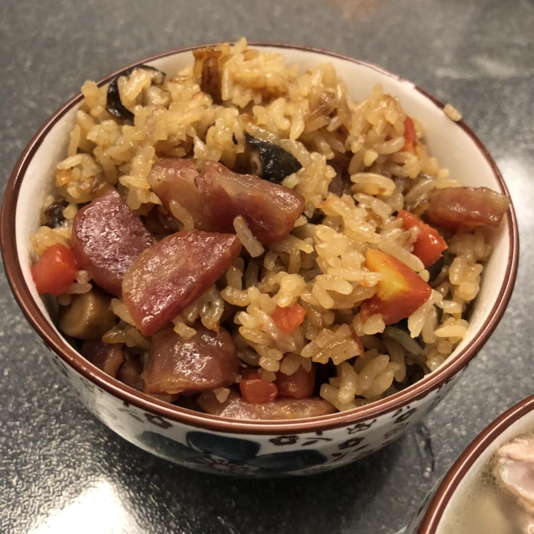 电饭煲香肠焖饭