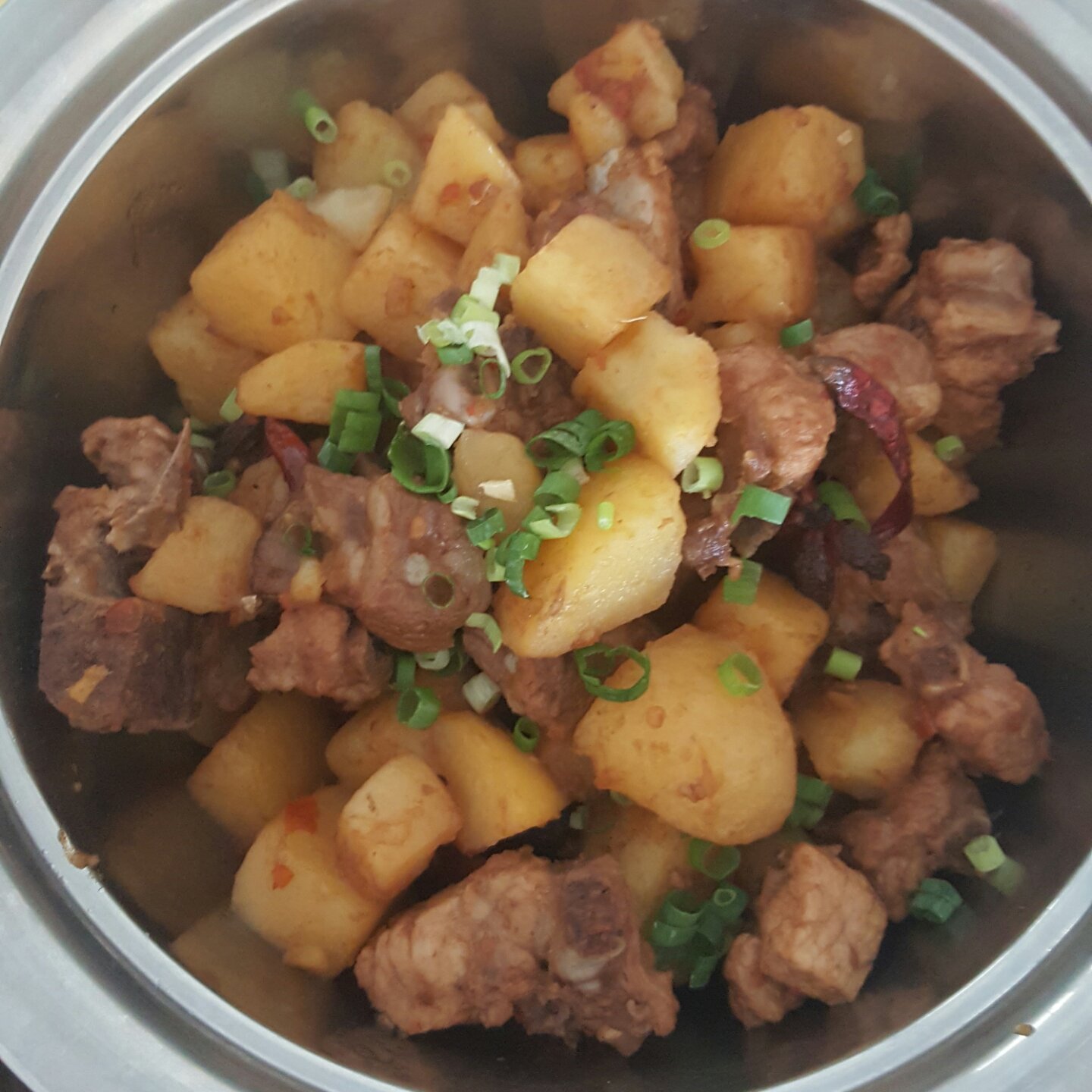 川味土豆烧排骨