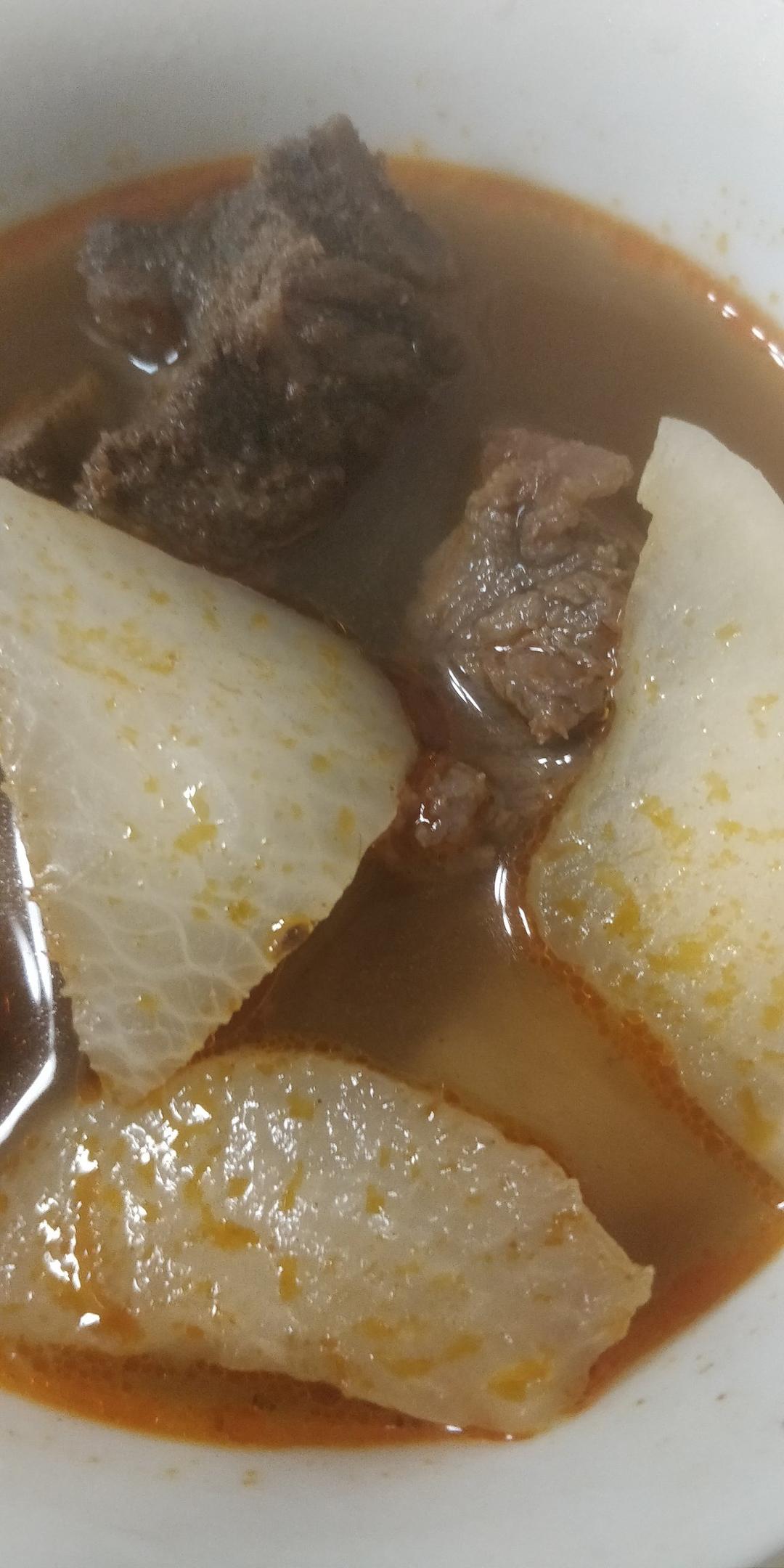 牛骨头炖萝卜，夏天也会觉得好吃的小火锅