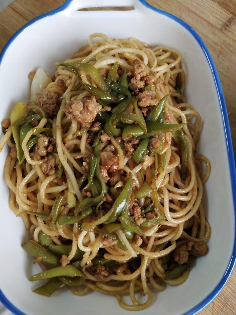 芸豆焖面（附万能的腌肉不老的办法）