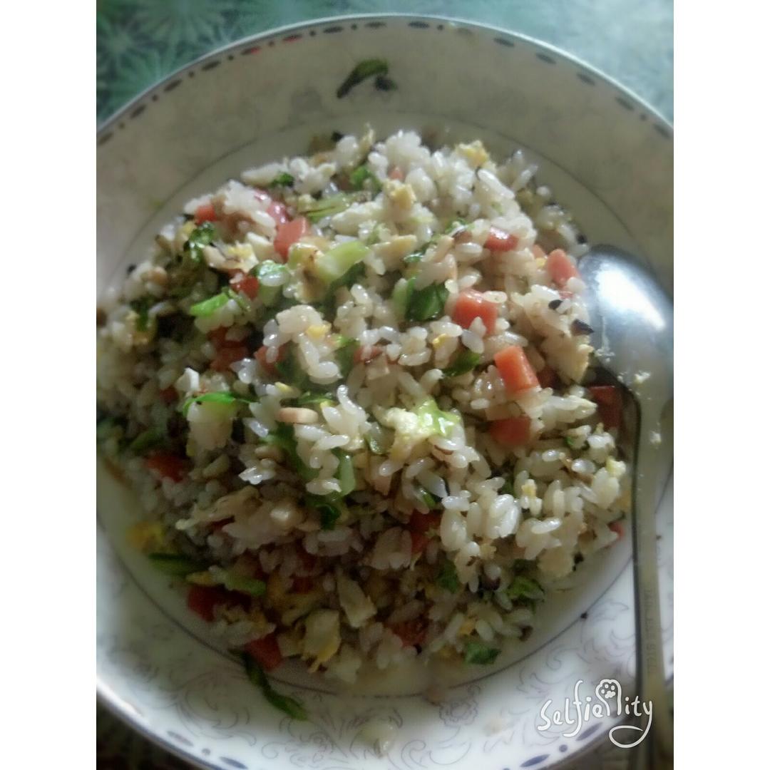 家常蛋炒饭