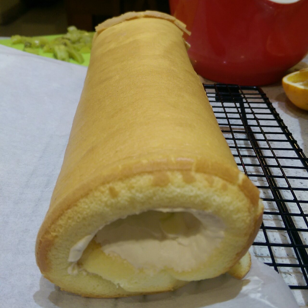 烫面草莓蛋糕卷