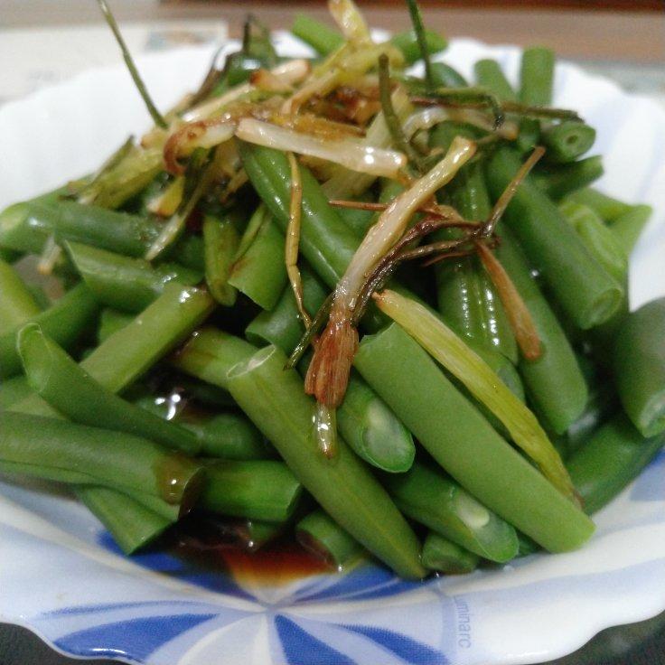 厨师长教你：“凉拌长豆角”的家常做法，夏天没食欲，很适合开胃