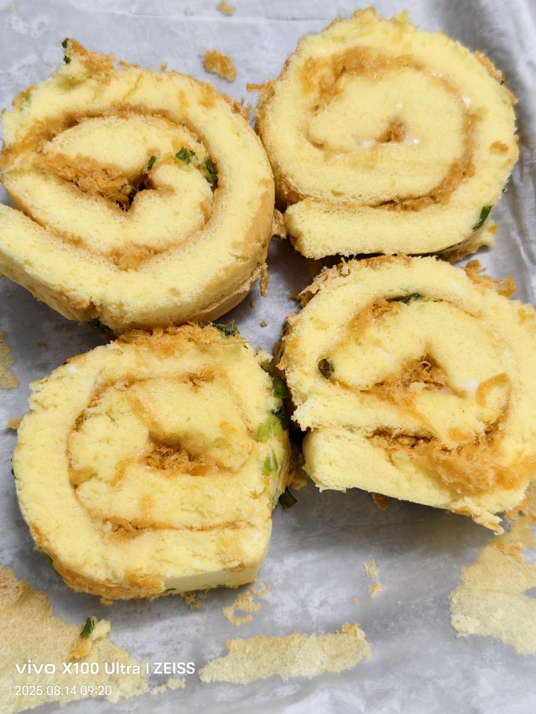 蛋糕卷这样做‼️不掉皮不开裂（小视频食谱）