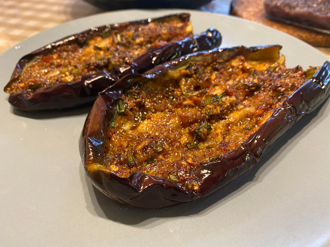 CC招牌菜销魂烤茄子，百吃不厌！