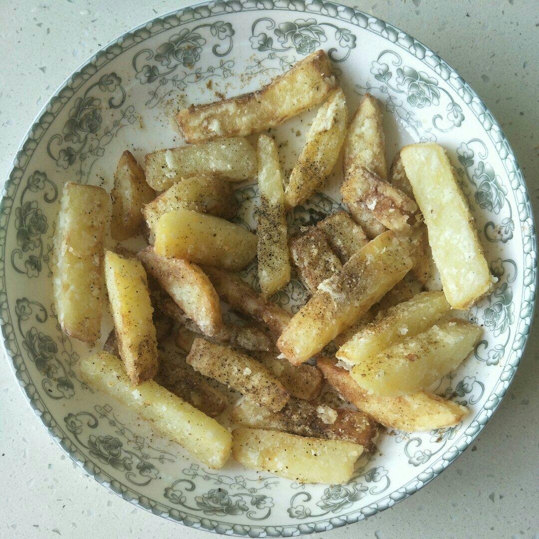 张亮版酥脆炸薯条，不用煮，不用蒸，直接炸，比外面卖的还好吃