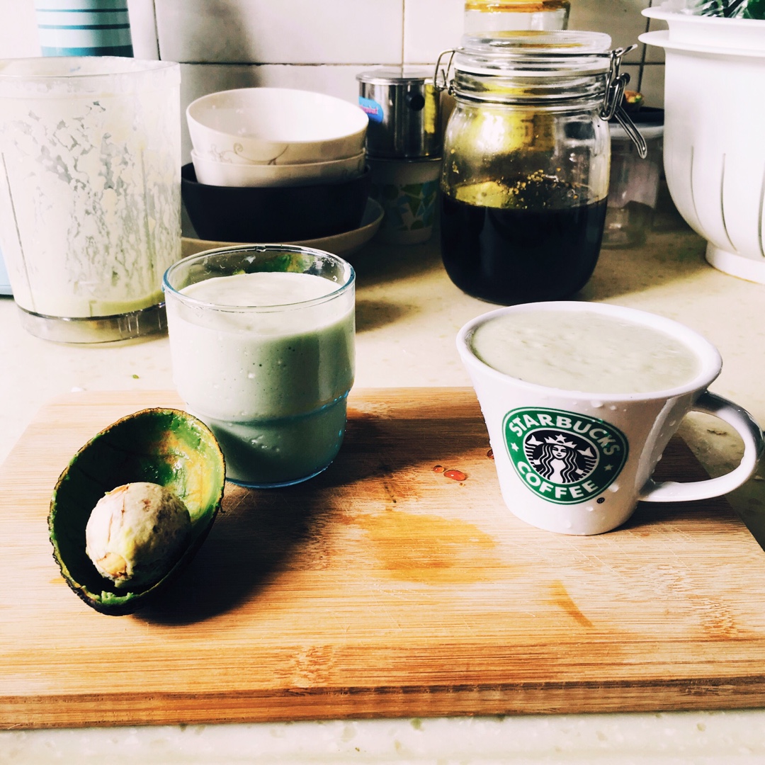 牛油果奶昔