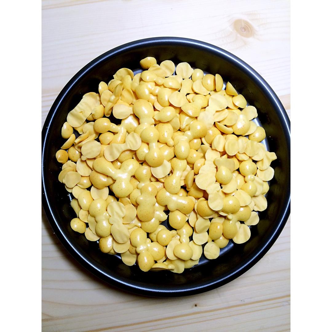 入口即化的无添加蛋黄溶豆