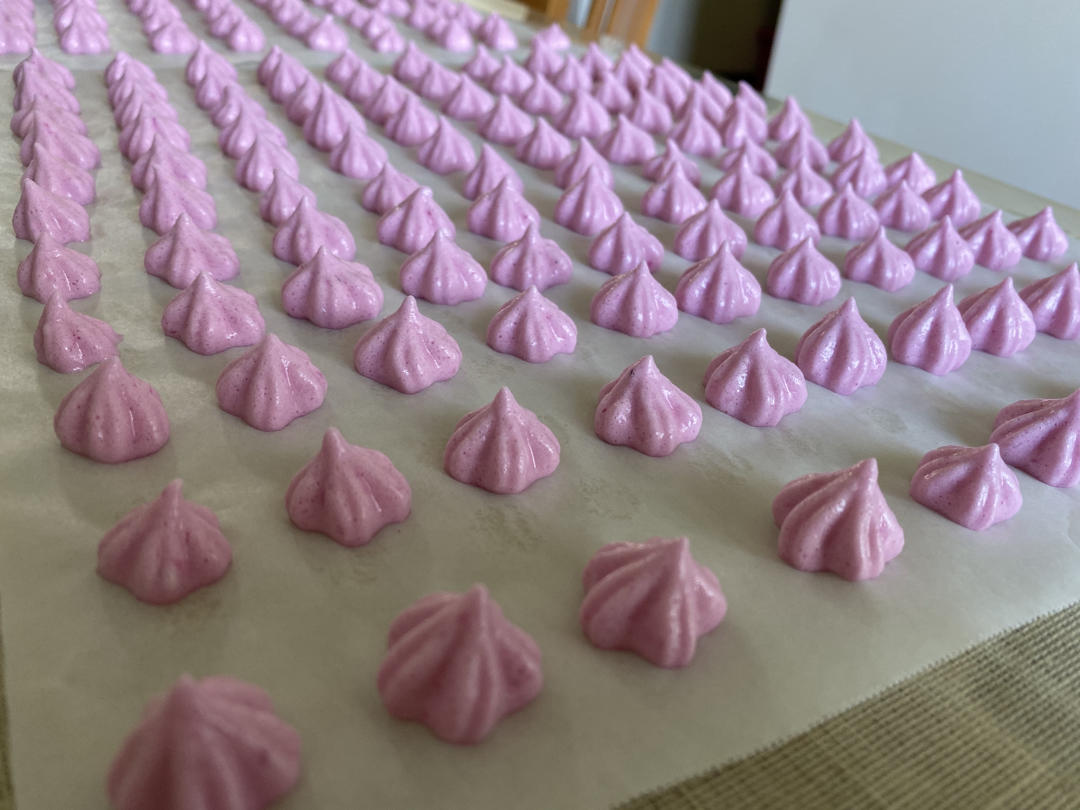 火龙果蛋白/蛋黄溶豆