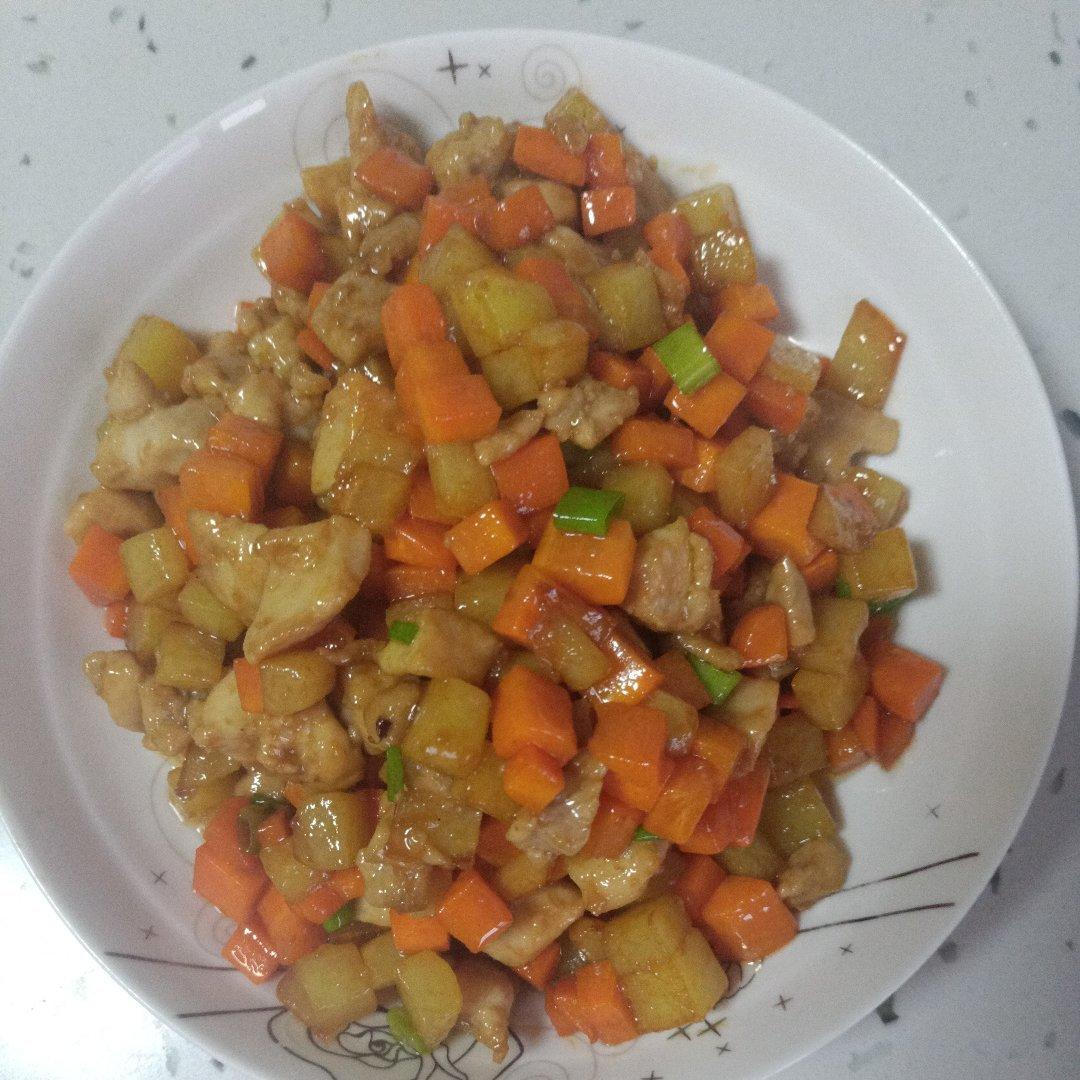 一道怎么做都好吃的干煎土豆鸡丁（红烧，咖喱，椒盐，孜然）