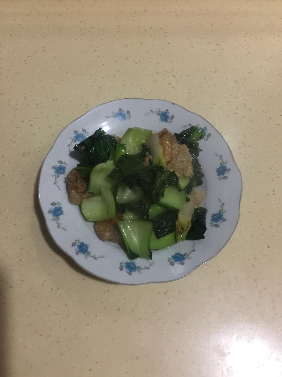 油菜炒豆腐皮