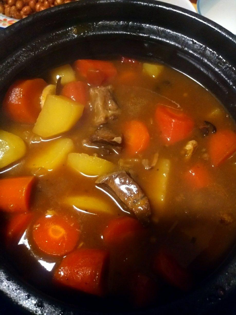 【啤酒牛腩煲】