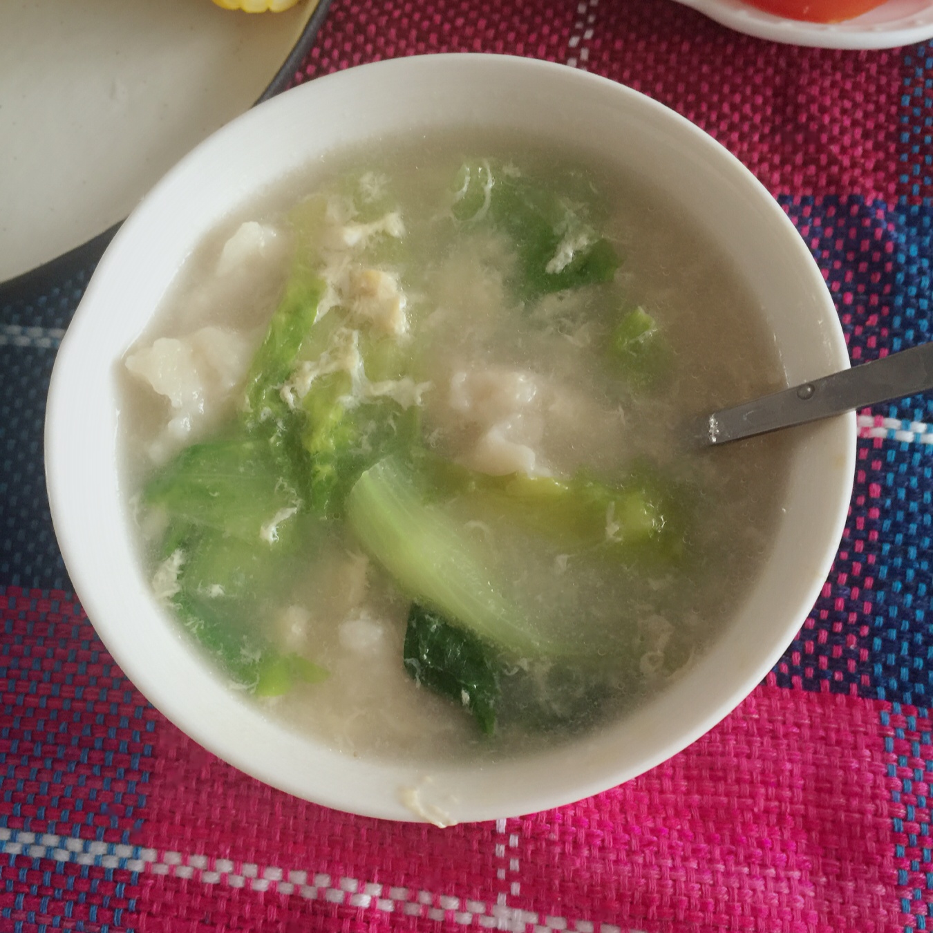 青菜鸡蛋疙瘩汤