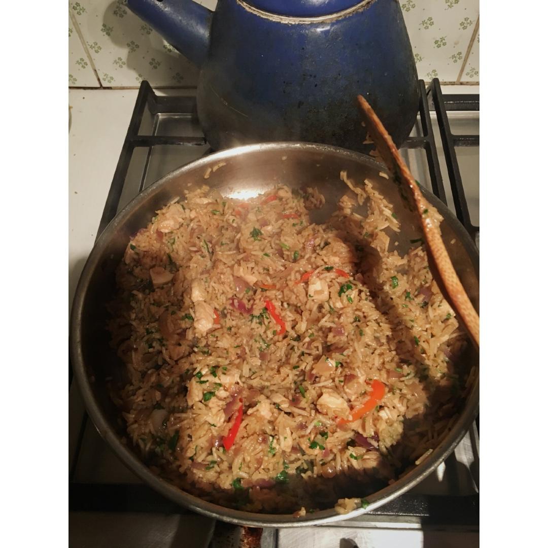 【健康三餐】香喷喷孜然鸡肉闷饭