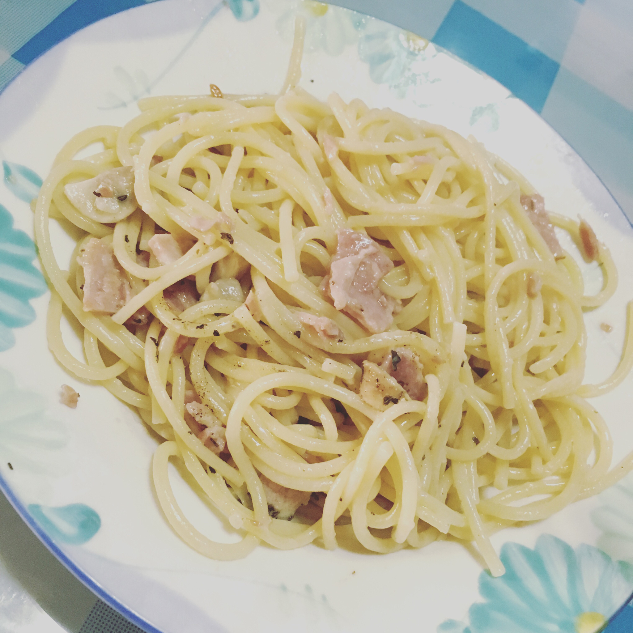 白蘑菇奶油培根意面