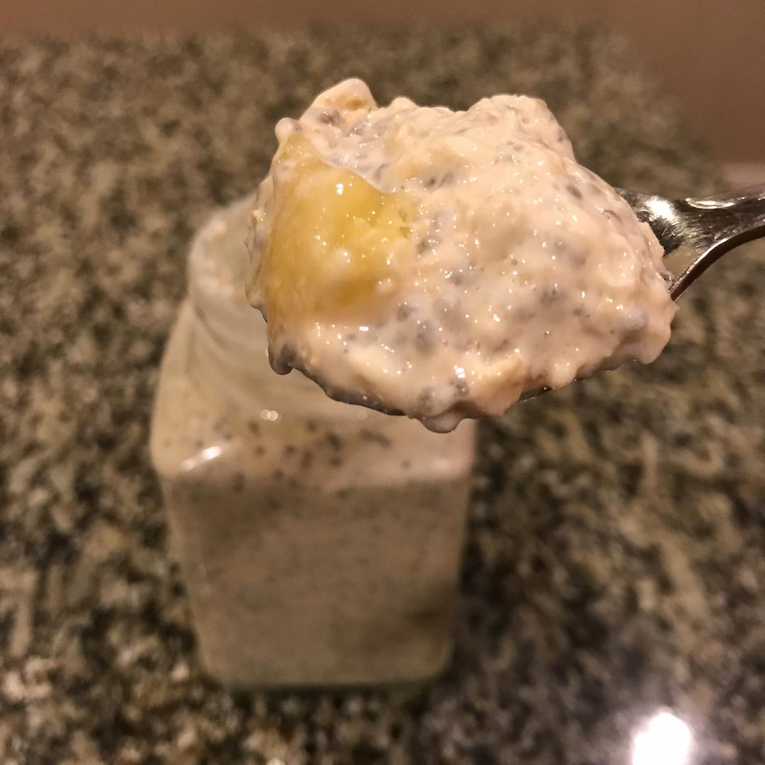 简单快速营养低脂麦片杯