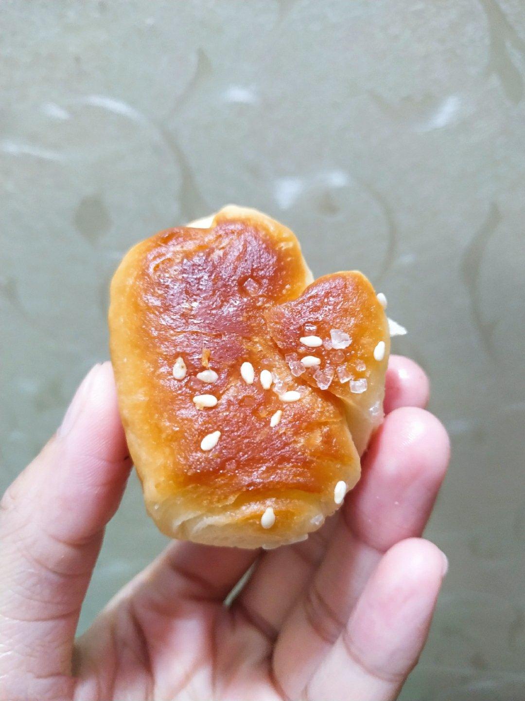 蜂蜜脆底小面包