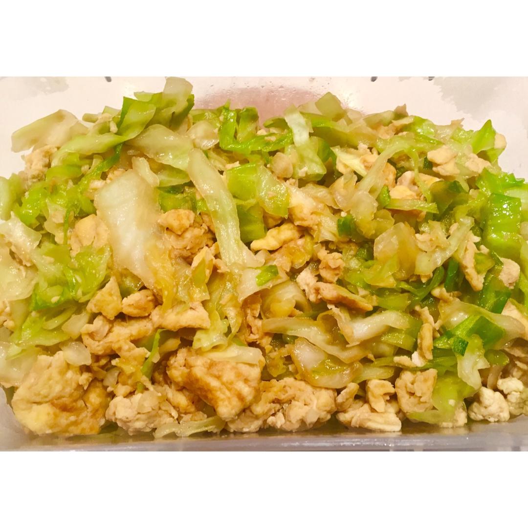 包菜粉丝炒鸡蛋